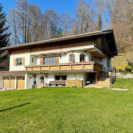 Romantisches Alpenchalet - Mit Sauna Und Kamin - Ruhig Und Zentral Bad Tölz Dış mekan fotoğraf