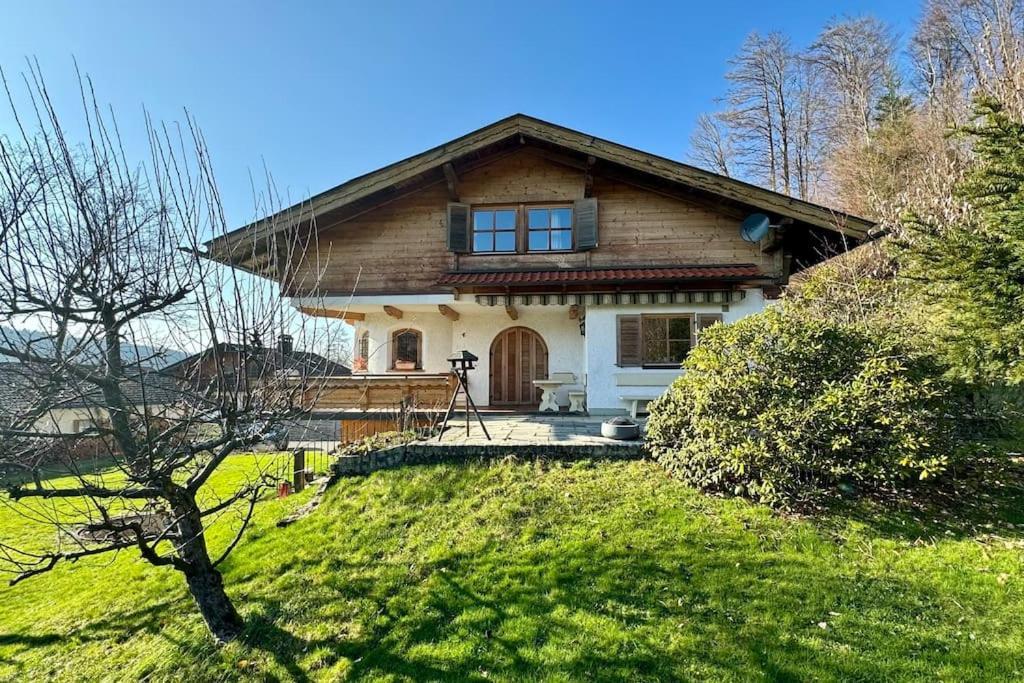 Romantisches Alpenchalet - Mit Sauna Und Kamin - Ruhig Und Zentral Bad Tölz Dış mekan fotoğraf
