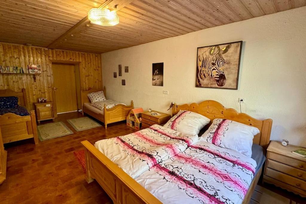 Romantisches Alpenchalet - Mit Sauna Und Kamin - Ruhig Und Zentral Bad Tölz Dış mekan fotoğraf